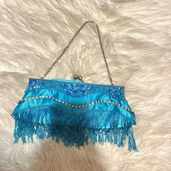 Blue Beaded Fringe Clutch - Picture 3 of 4